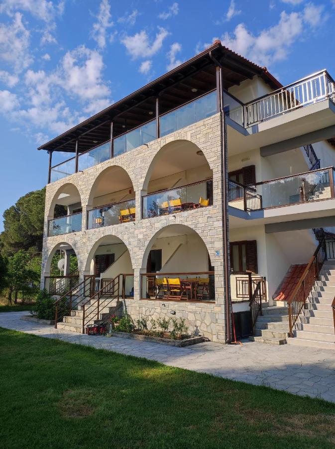 Aegialis Apartments Vourvourou Exterior foto